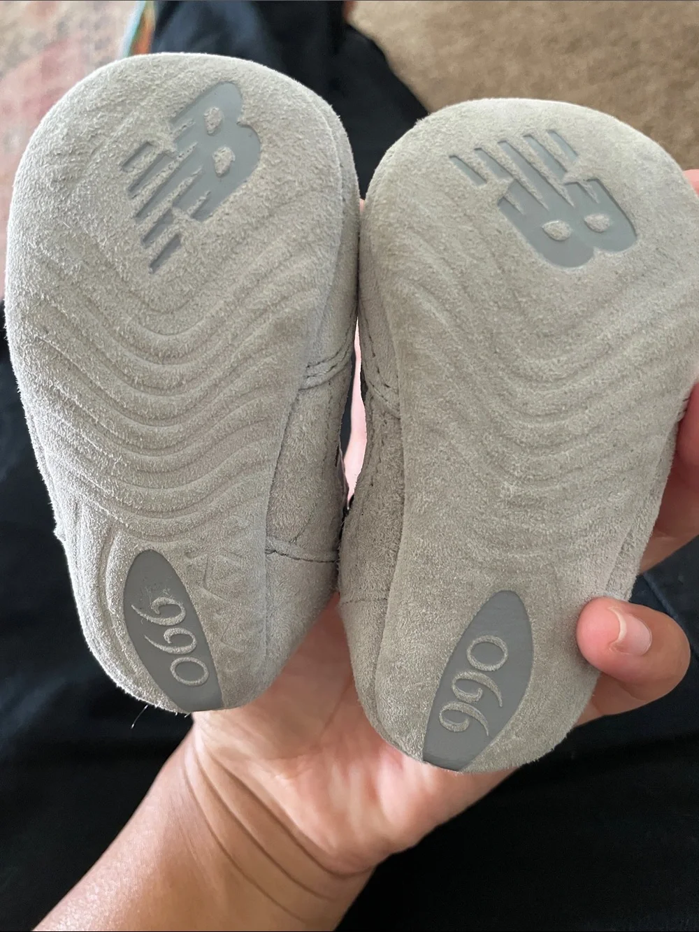 Baby New Balance 990v6 Size 1